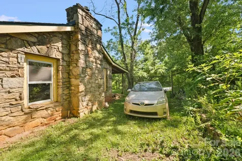 78 Green Oak Road Asheville NC 28804