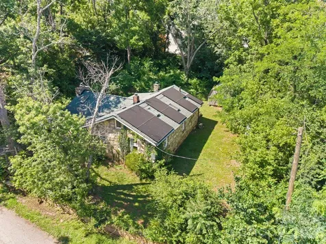78 Green Oak Road Asheville NC 28804