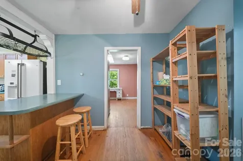 78 Green Oak Road Asheville NC 28804