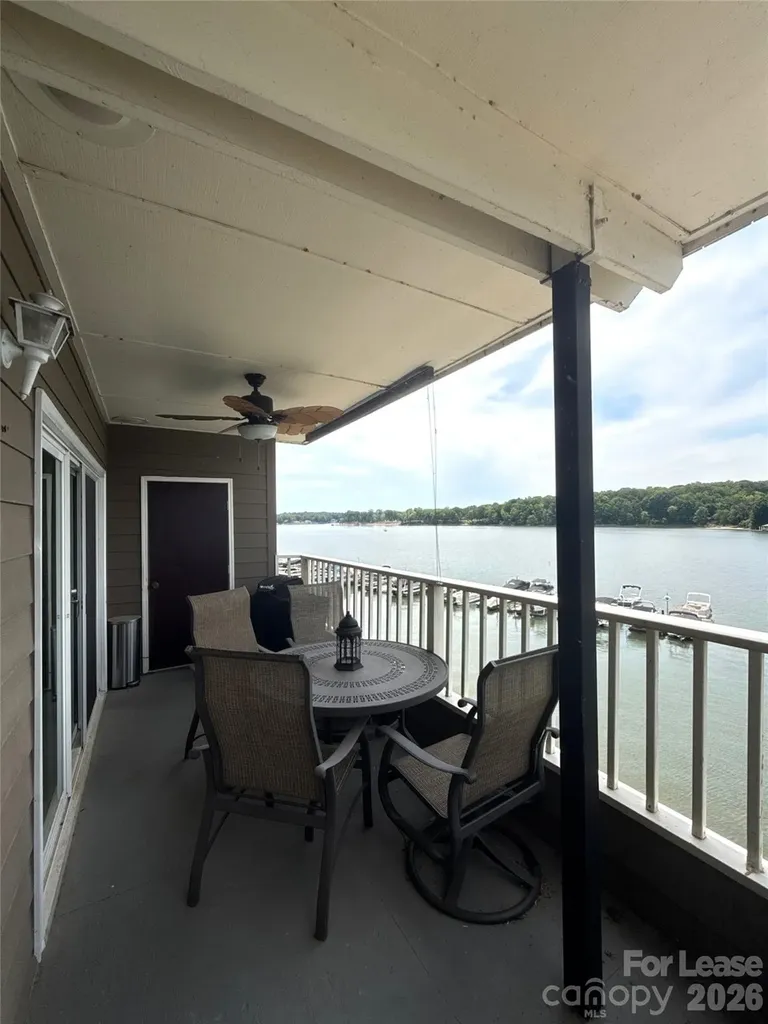 9817 Emerald Point Drive Charlotte NC 28278