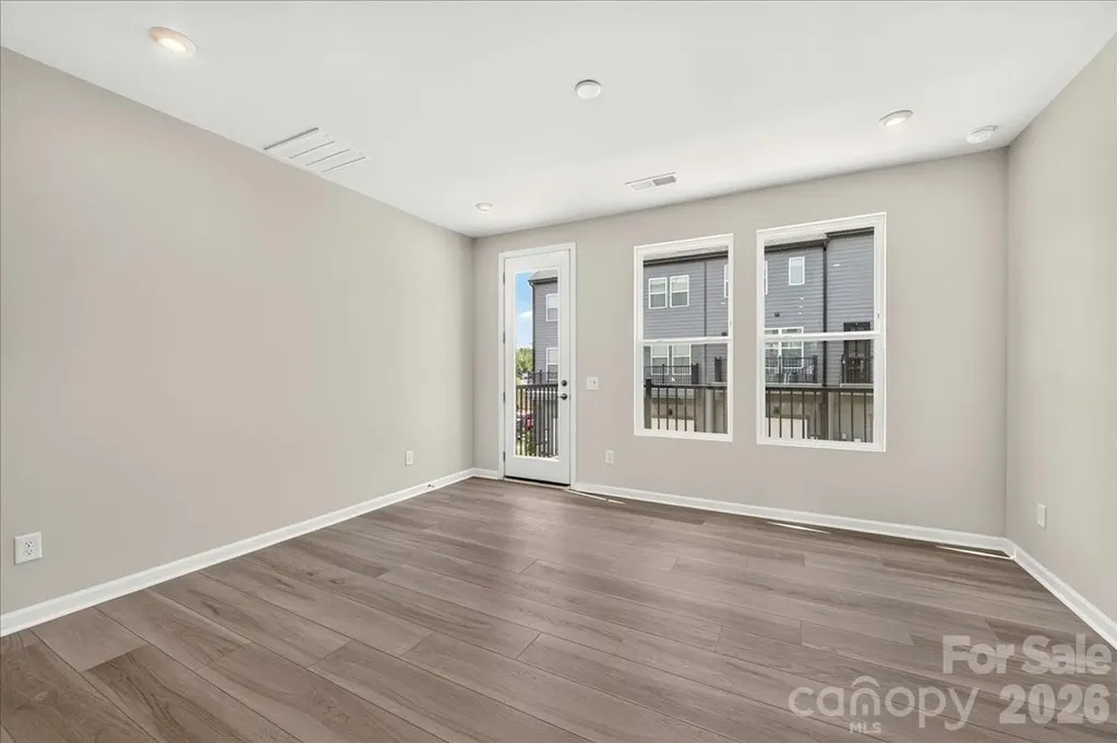 5517 Swaling Street Charlotte NC 28217