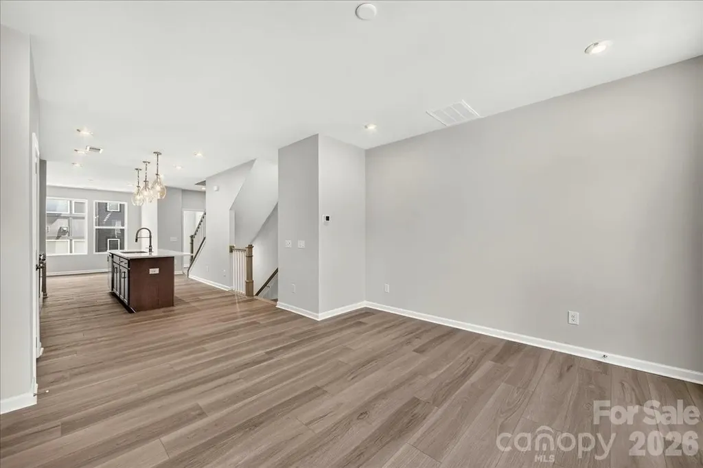 5517 Swaling Street Charlotte NC 28217