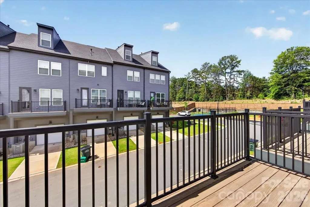 5517 Swaling Street Charlotte NC 28217