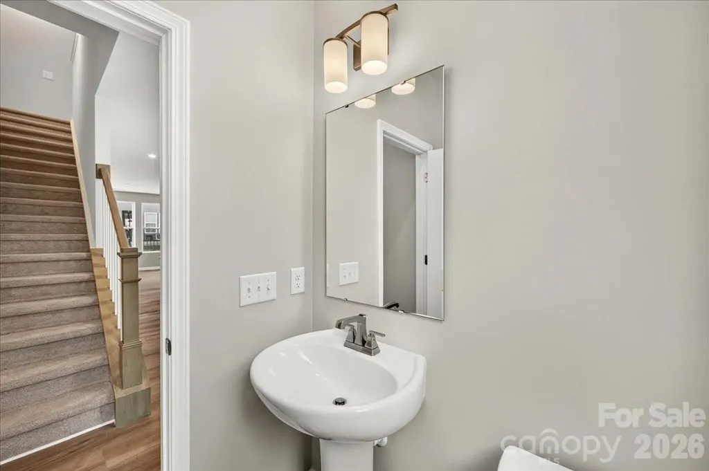 5517 Swaling Street Charlotte NC 28217