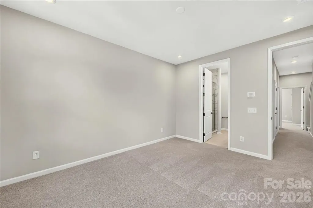 5517 Swaling Street Charlotte NC 28217