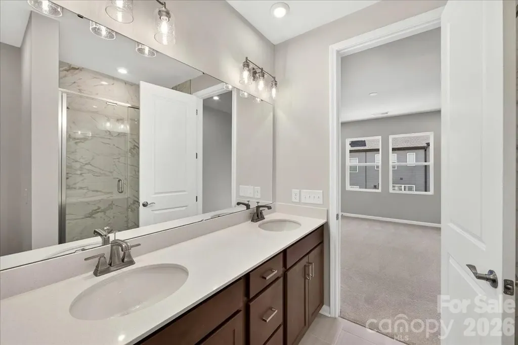 5517 Swaling Street Charlotte NC 28217