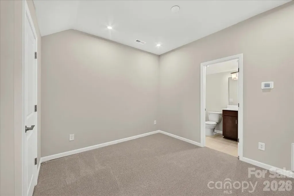 5517 Swaling Street Charlotte NC 28217