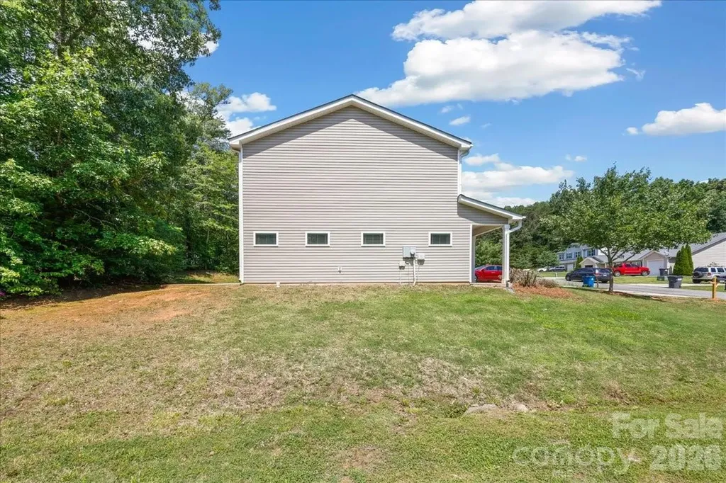 1009 Cedar Village Trail Salisbury NC 28147