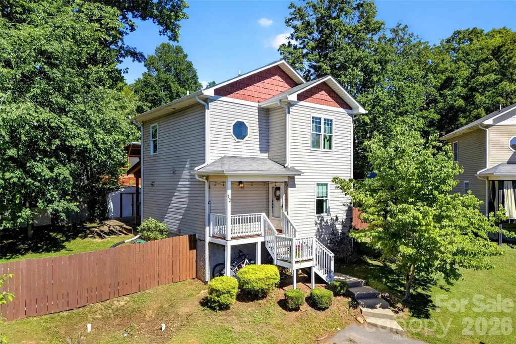 Black Mountain NC, 12 Jubilee Circle