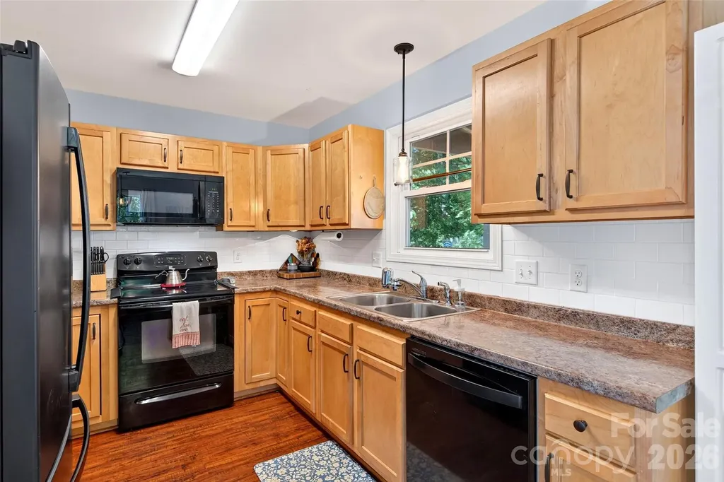12 Jubilee Circle Black Mountain NC 28711