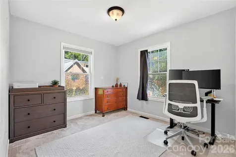 12 Jubilee Circle Black Mountain NC 28711