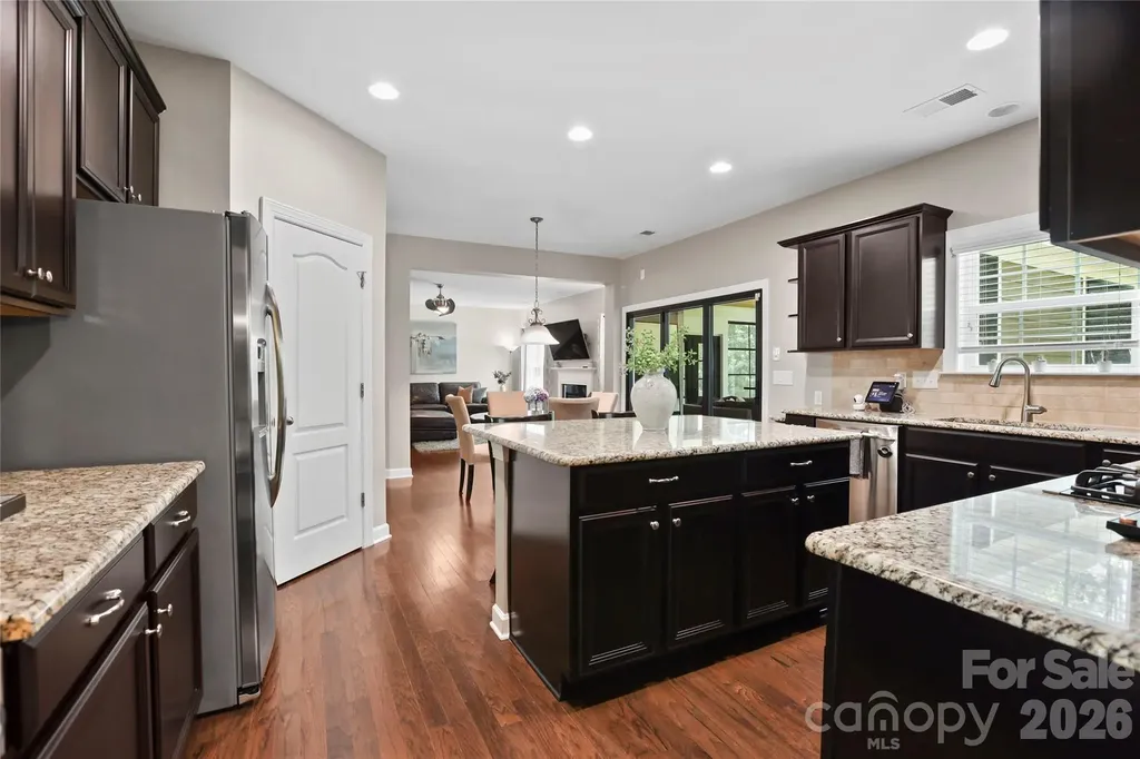 2412 Hamlet Court Matthews NC 28105