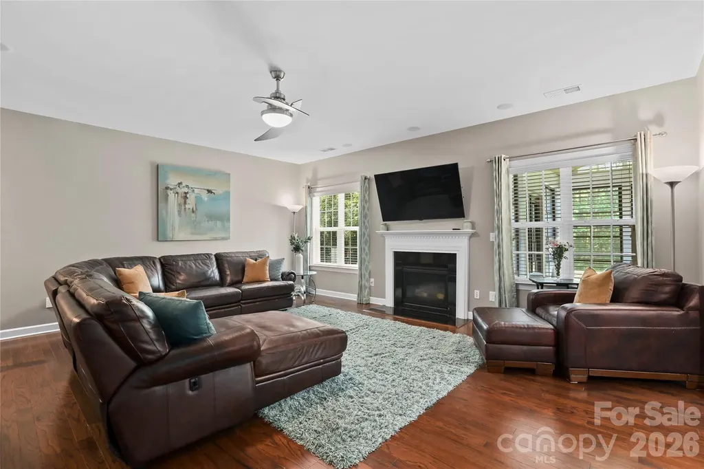 2412 Hamlet Court Matthews NC 28105