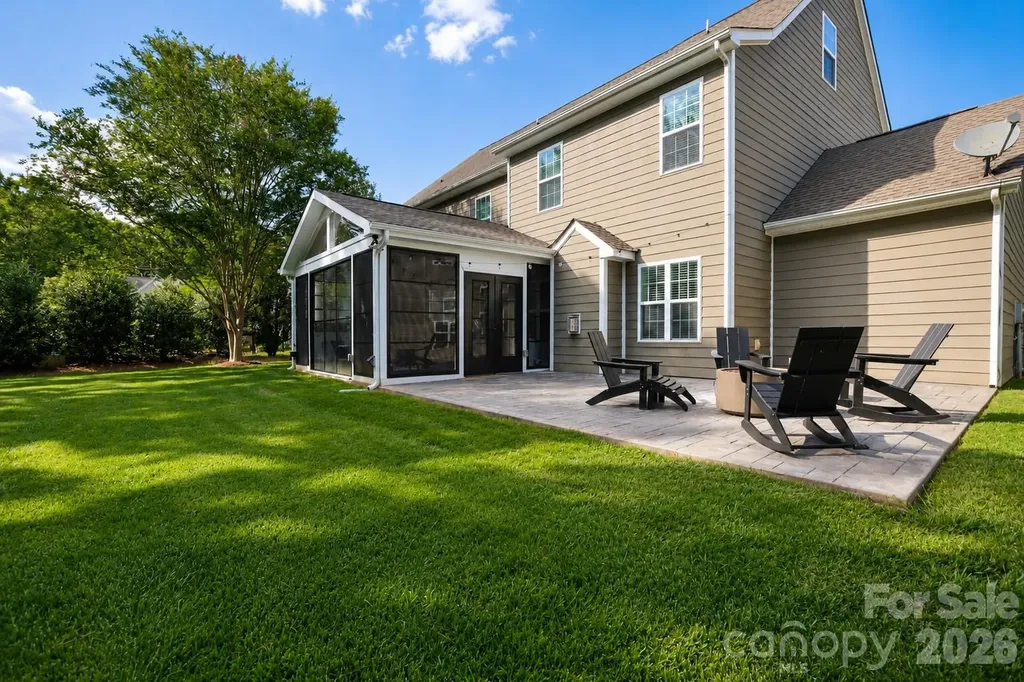 2412 Hamlet Court Matthews NC 28105