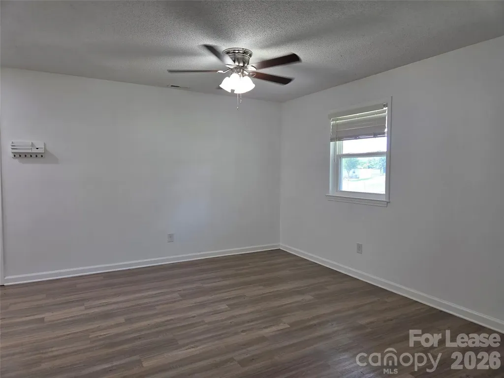 217 Foxwood Drive Maiden NC 28650