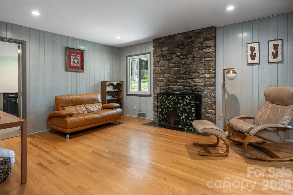 24 Amherst Road Biltmore Forest NC 28803
