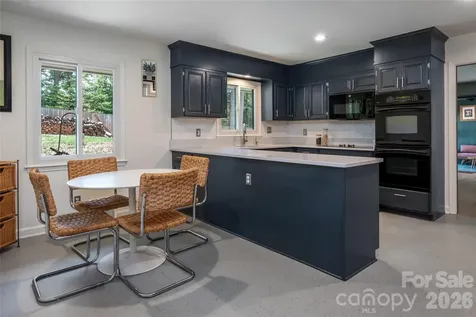 24 Amherst Road Biltmore Forest NC 28803