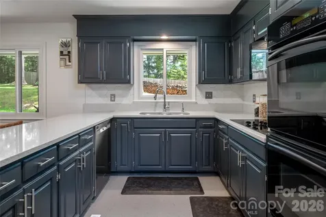 24 Amherst Road Biltmore Forest NC 28803