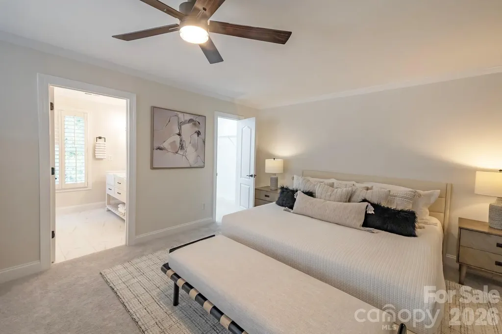 9323 Bonnie Briar Circle Charlotte NC 28277