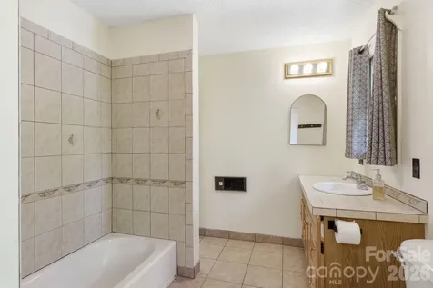 854 Ox Creek Crest Lane Weaverville NC 28787