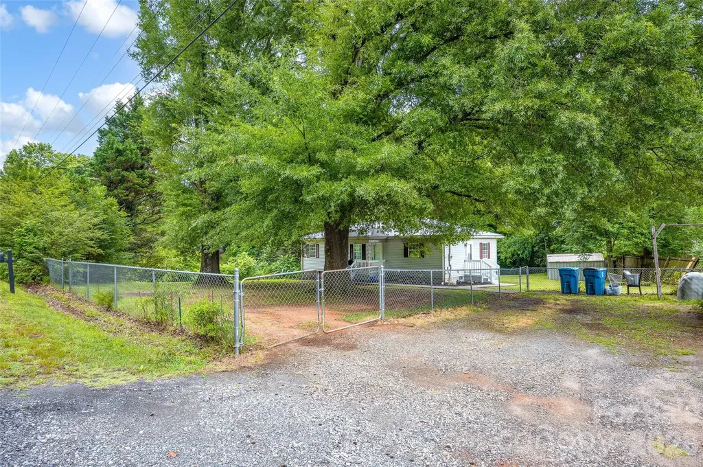 4507 Us Highway 64 Highway W Mocksville NC 27028