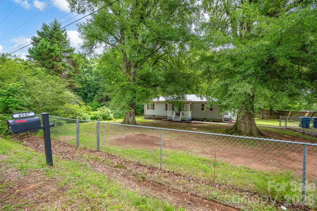 4507 Us Highway 64 Highway W Mocksville NC 27028