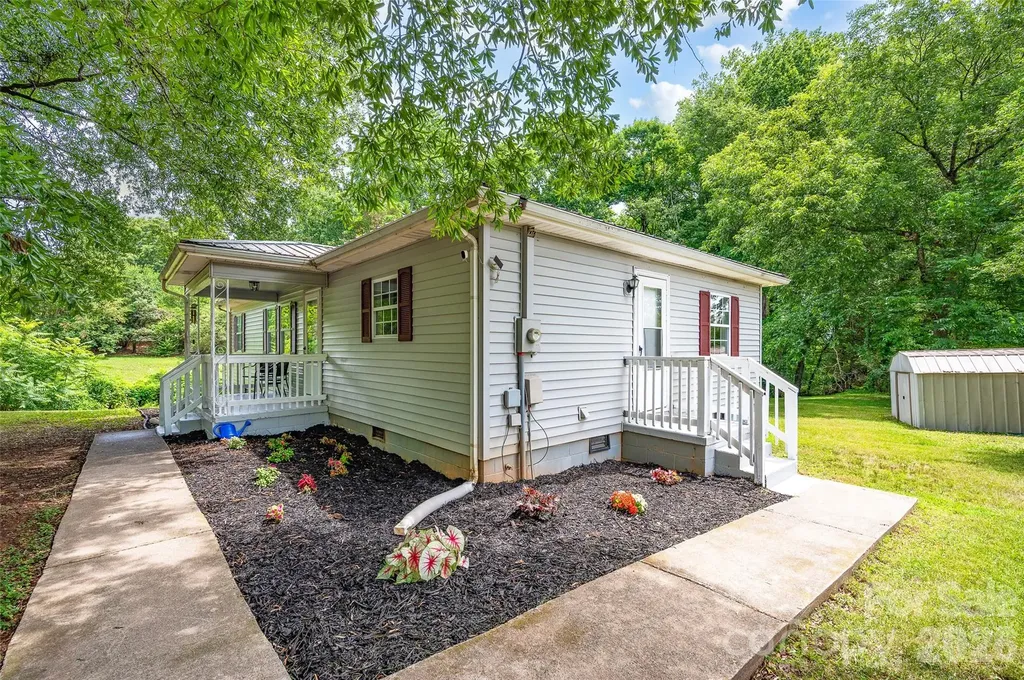 4507 Us Highway 64 Highway W Mocksville NC 27028