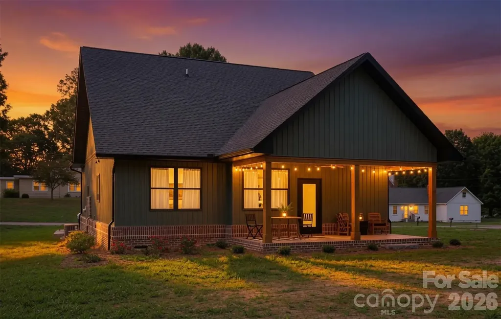 75 2nd Avenue SE Taylorsville NC 28681