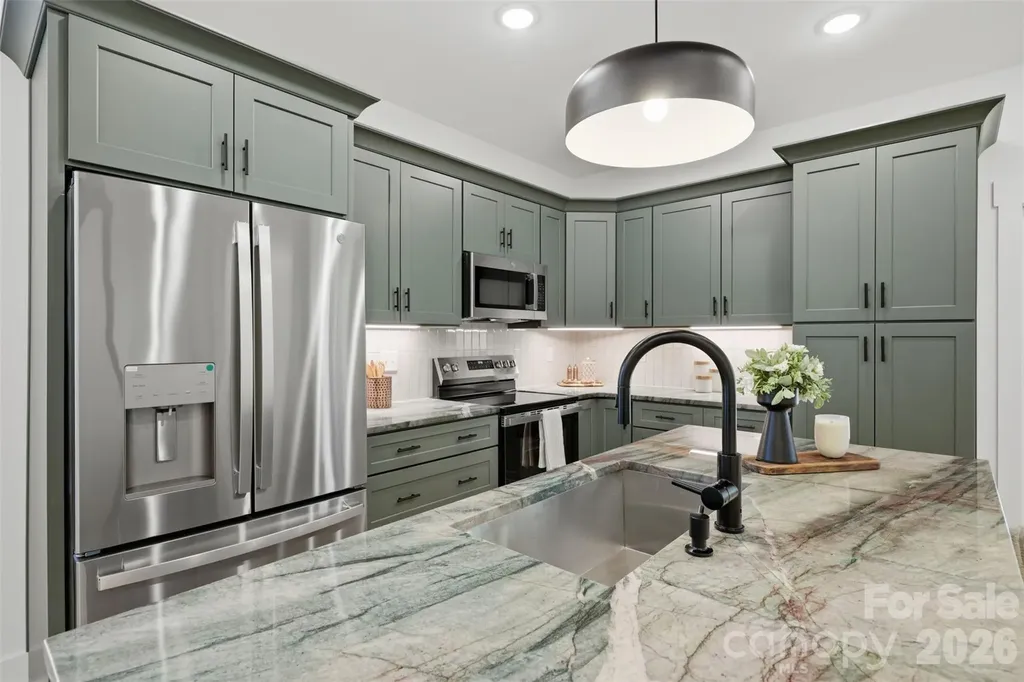 75 2nd Avenue SE Taylorsville NC 28681