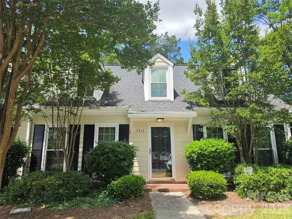 7513 Red Oak Lane Charlotte NC 28226