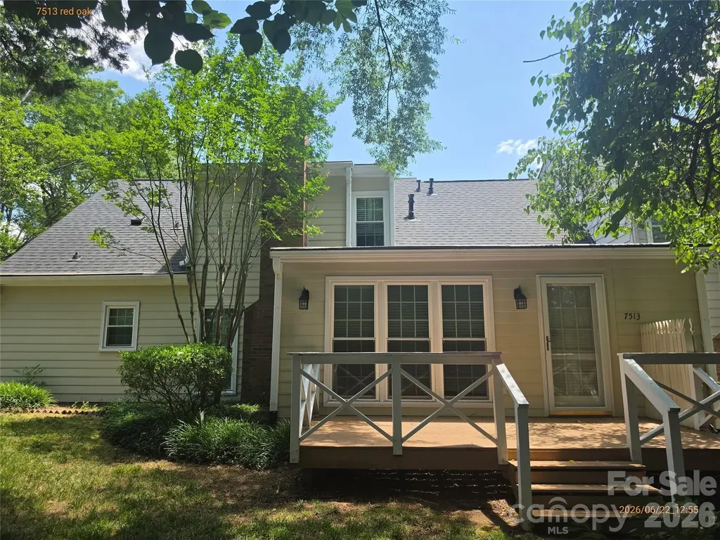 7513 Red Oak Lane Charlotte NC 28226