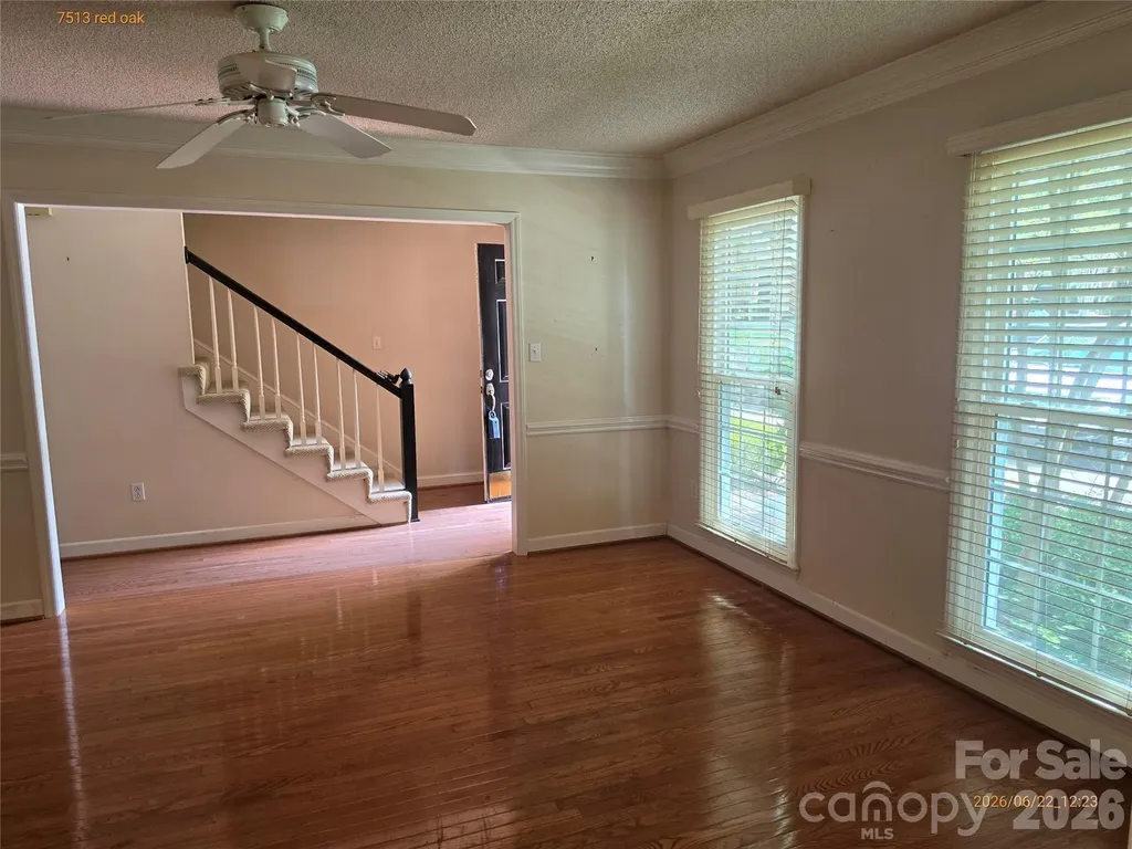 7513 Red Oak Lane Charlotte NC 28226