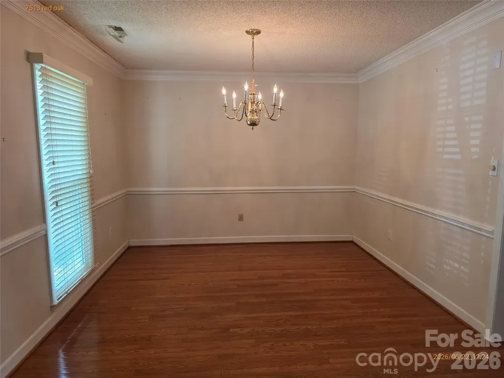 7513 Red Oak Lane Charlotte NC 28226