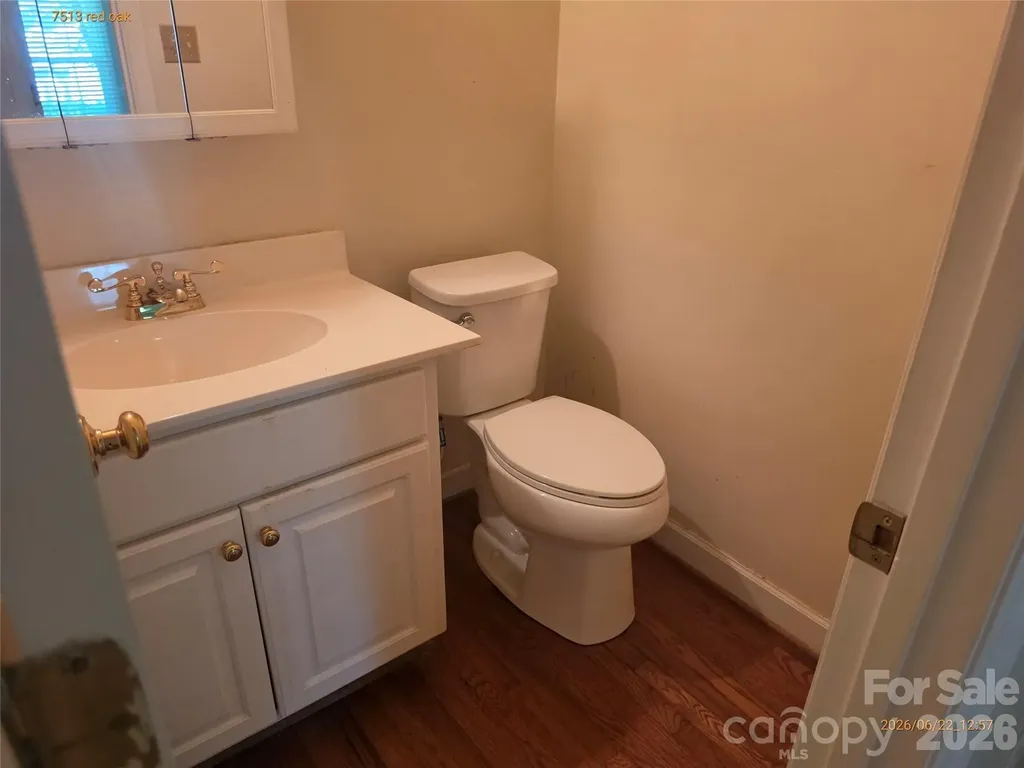 7513 Red Oak Lane Charlotte NC 28226