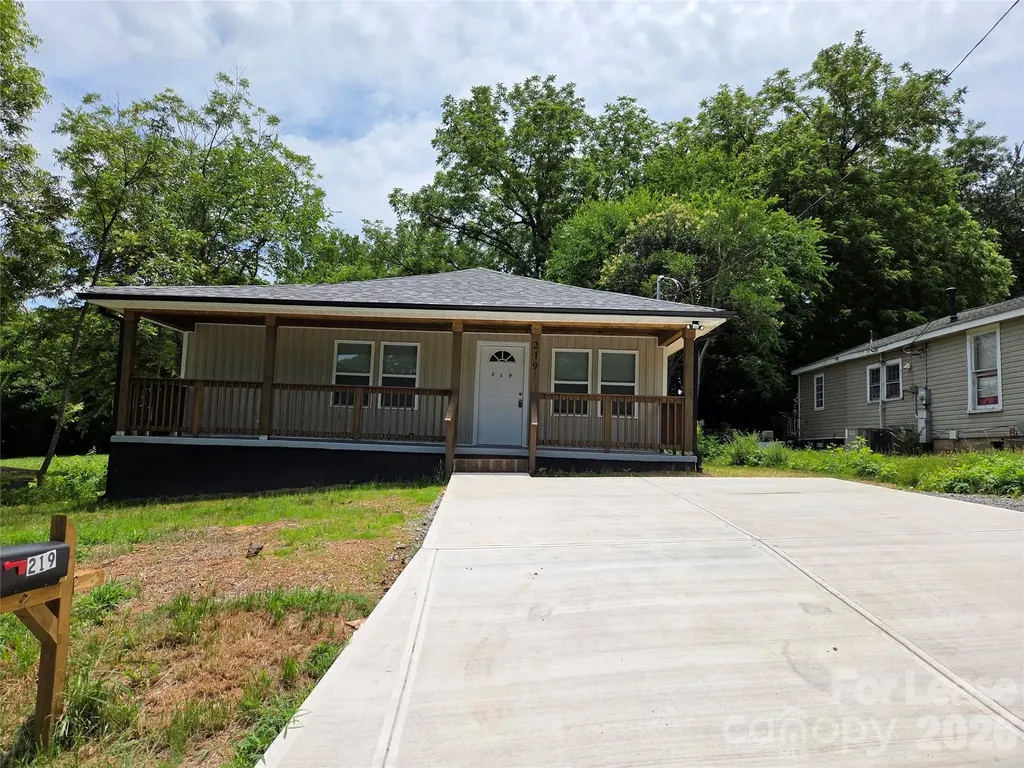 219 Green Drive SW Concord NC 28027