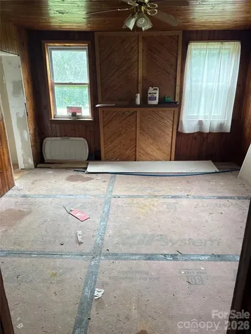 102 Ransom Road Clyde NC 28721