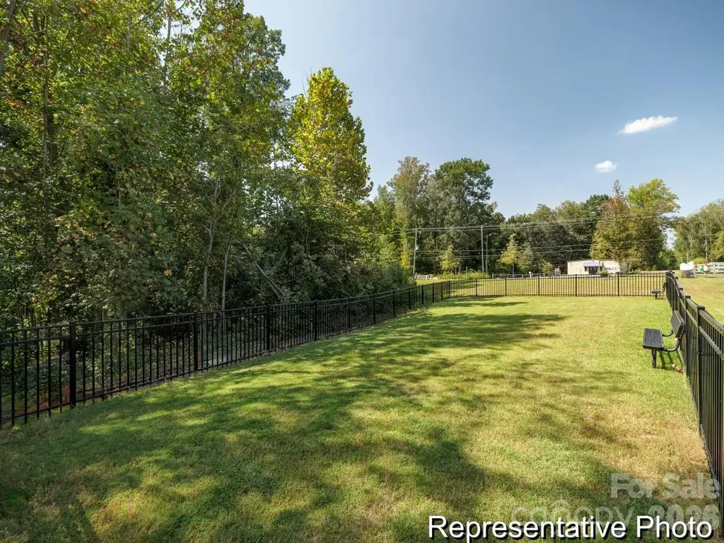 11841 Avocet Street Charlotte NC 28215