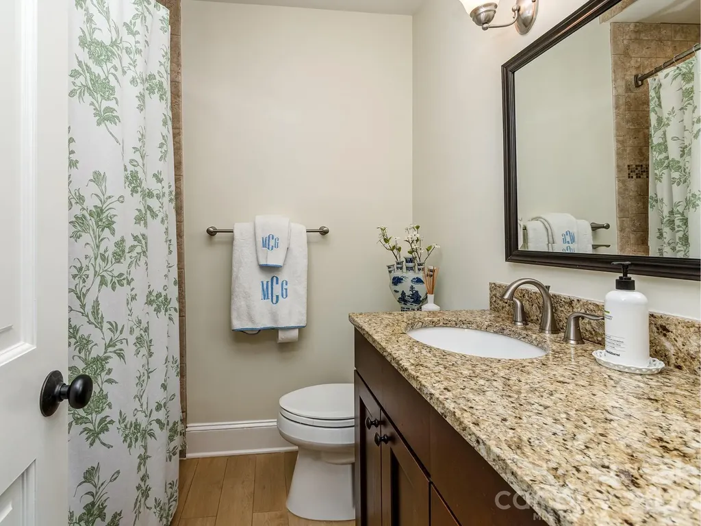 6817 Ronda Avenue Charlotte NC 28211