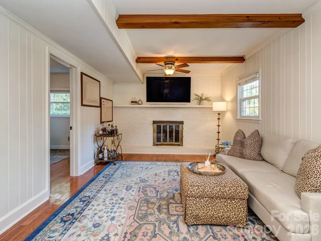 6817 Ronda Avenue Charlotte NC 28211