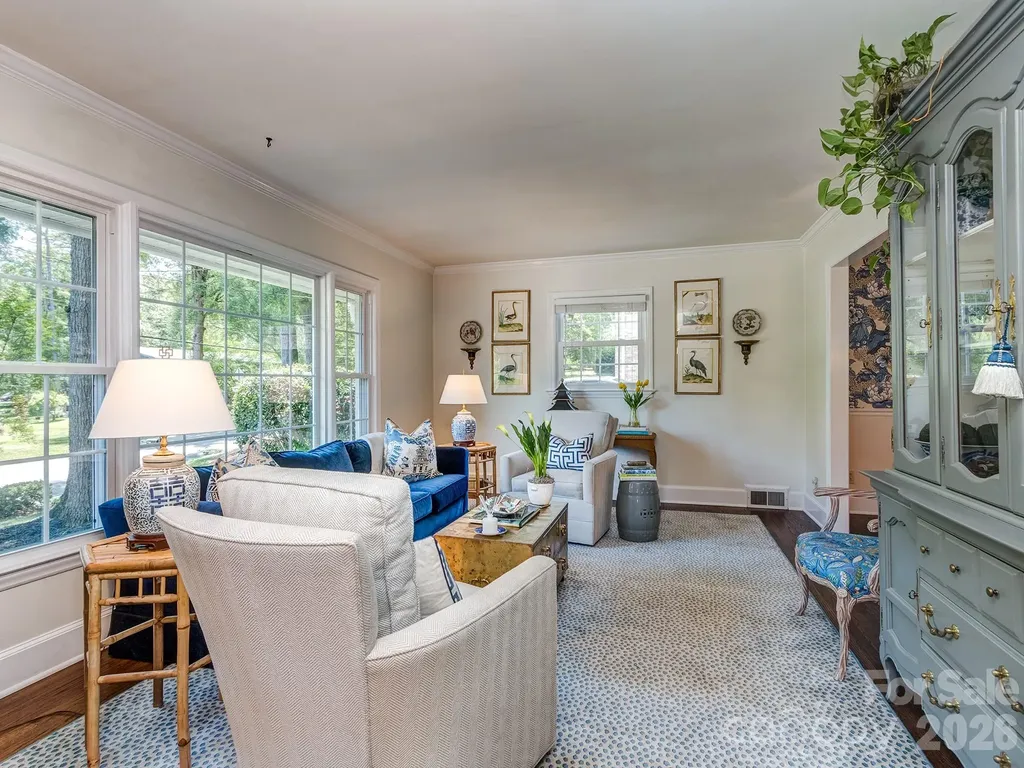 6817 Ronda Avenue Charlotte NC 28211