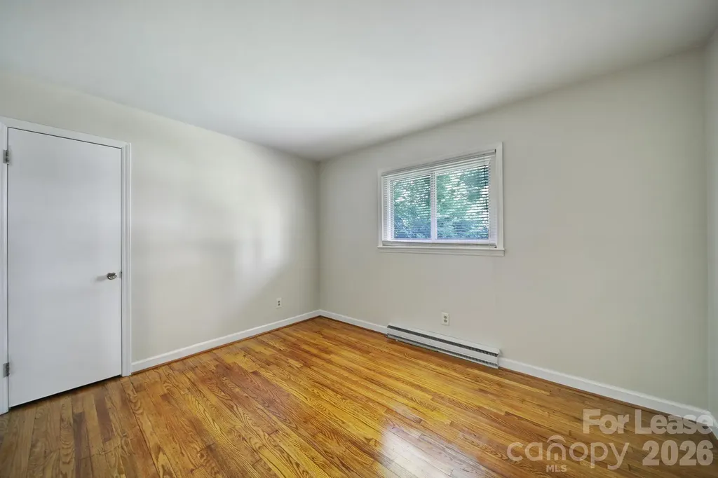 4301 Briarhill Drive Charlotte NC 28215