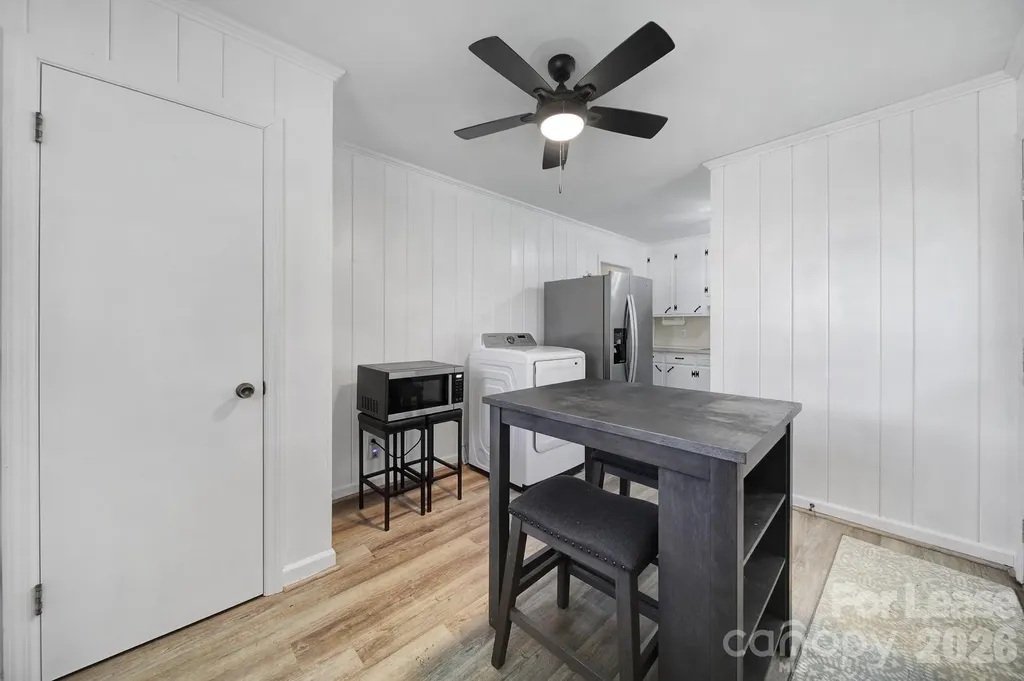 4301 Briarhill Drive Charlotte NC 28215