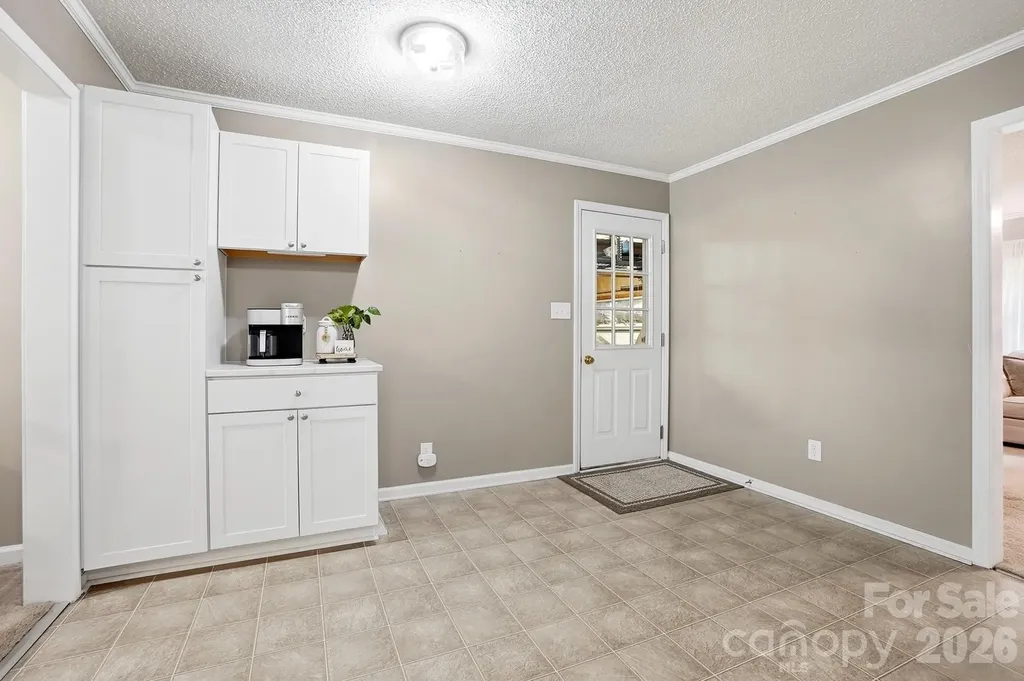 5542 Randolph Road Kannapolis NC 28081