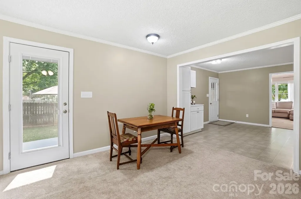 5542 Randolph Road Kannapolis NC 28081