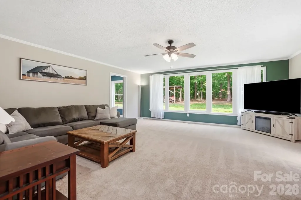 5542 Randolph Road Kannapolis NC 28081