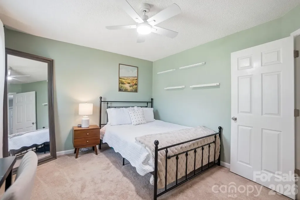 5542 Randolph Road Kannapolis NC 28081