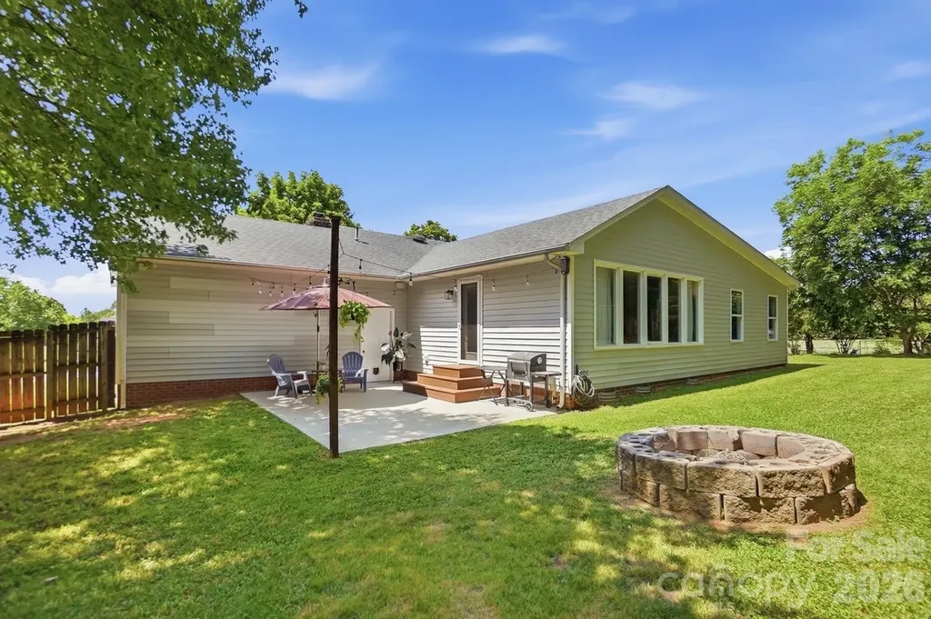5542 Randolph Road Kannapolis NC 28081