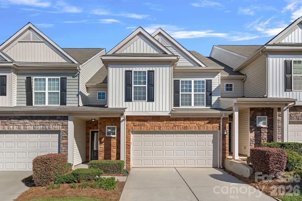 1809 Royal Gorge Avenue Charlotte NC 28210