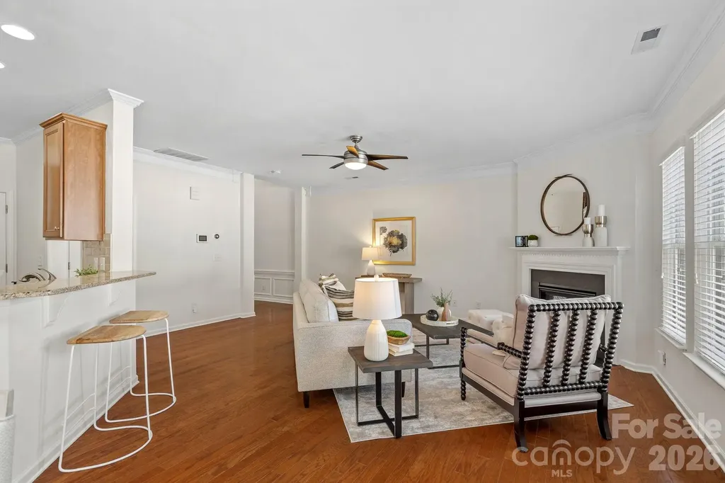 1809 Royal Gorge Avenue Charlotte NC 28210