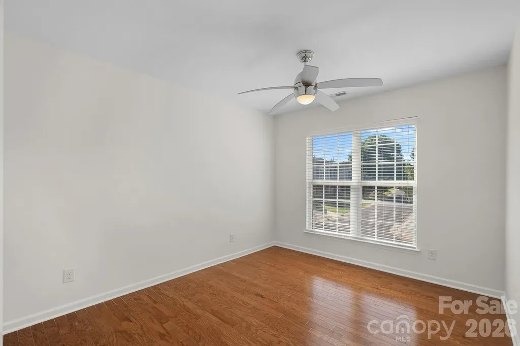 1809 Royal Gorge Avenue Charlotte NC 28210